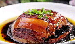 梅菜扣肉怎么做视频,家常美味，步骤详解